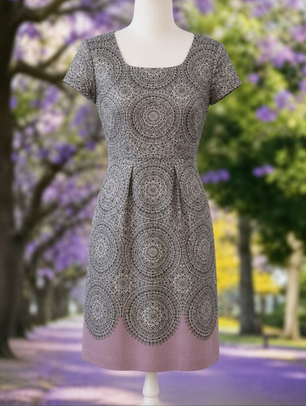 New Limited Dress Black Lilac  Sheath Mini Square Neck Cap Sleeves NWT Sz 8
